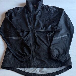 lululemon athletica Black with Hawaiian print Windbreaker Jacket Fits like 8